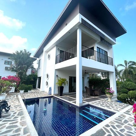 Seabreeze Villa Rayong Extérieur photo