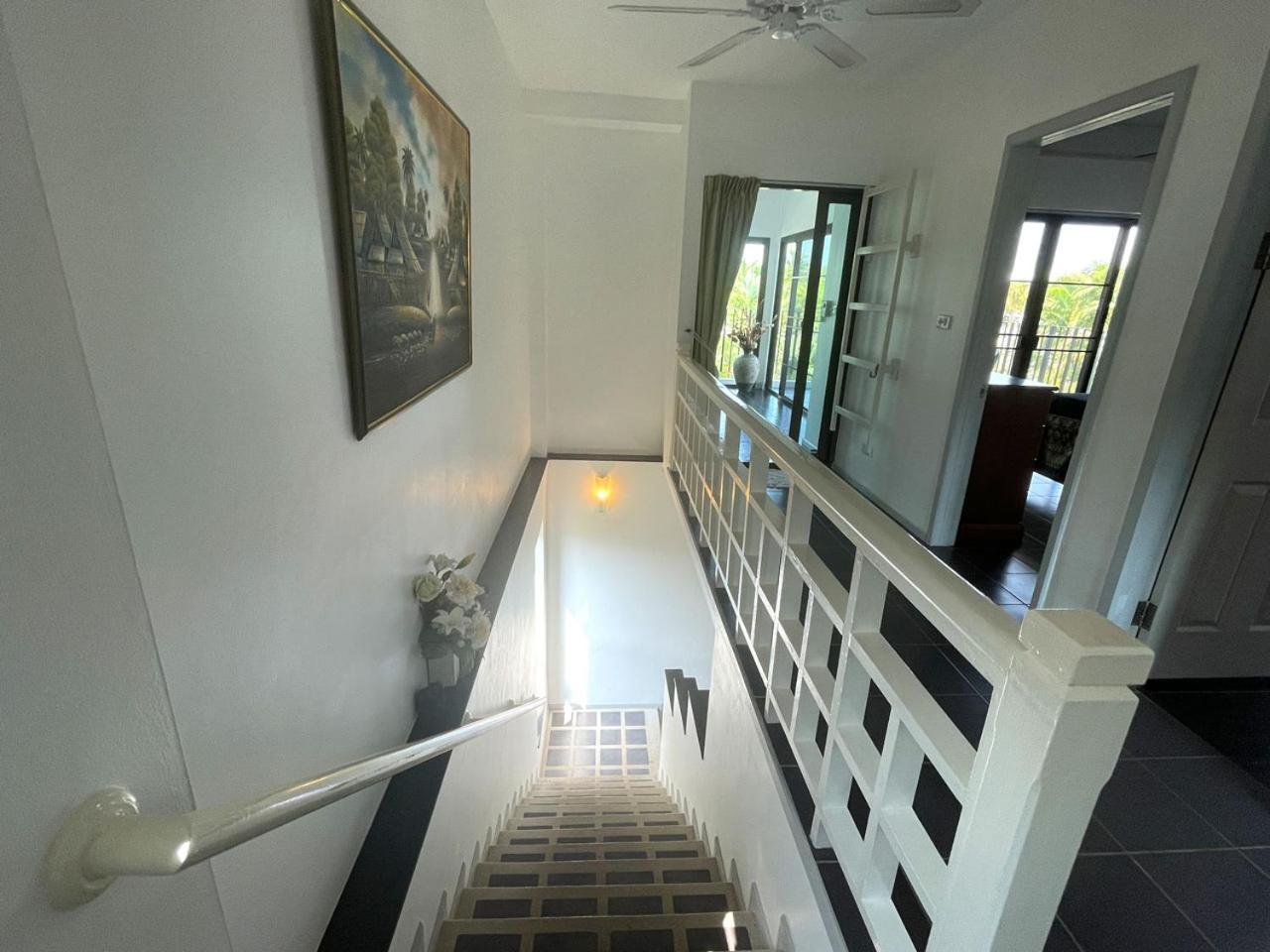 Seabreeze Villa Rayong Extérieur photo