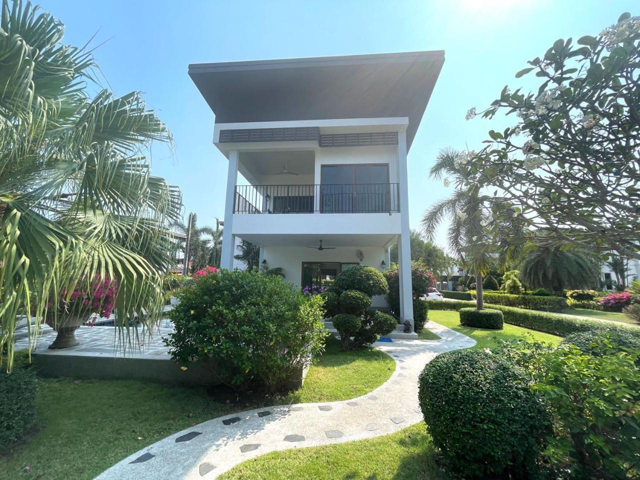 Seabreeze Villa Rayong Extérieur photo