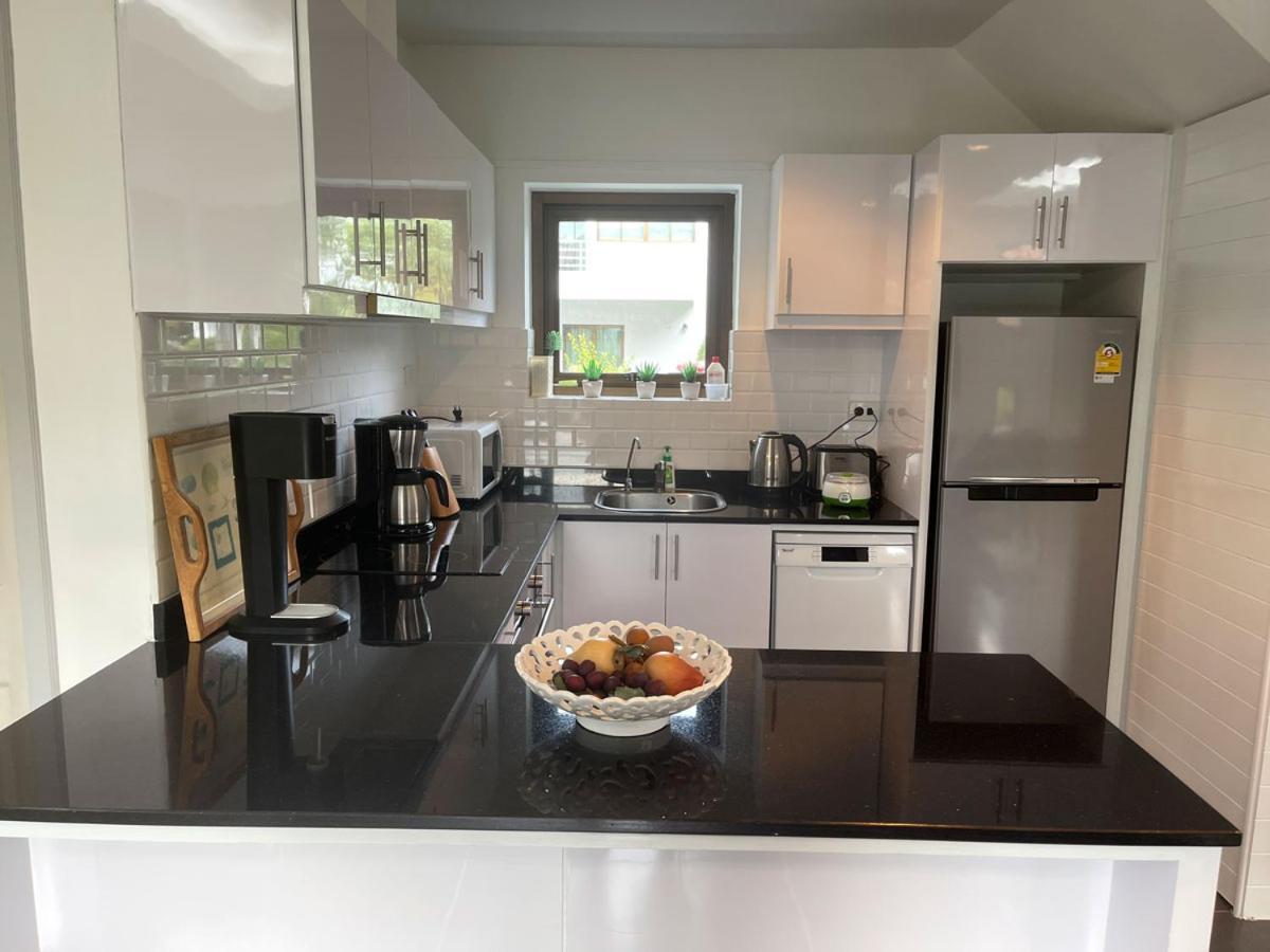 Seabreeze Villa Rayong Extérieur photo