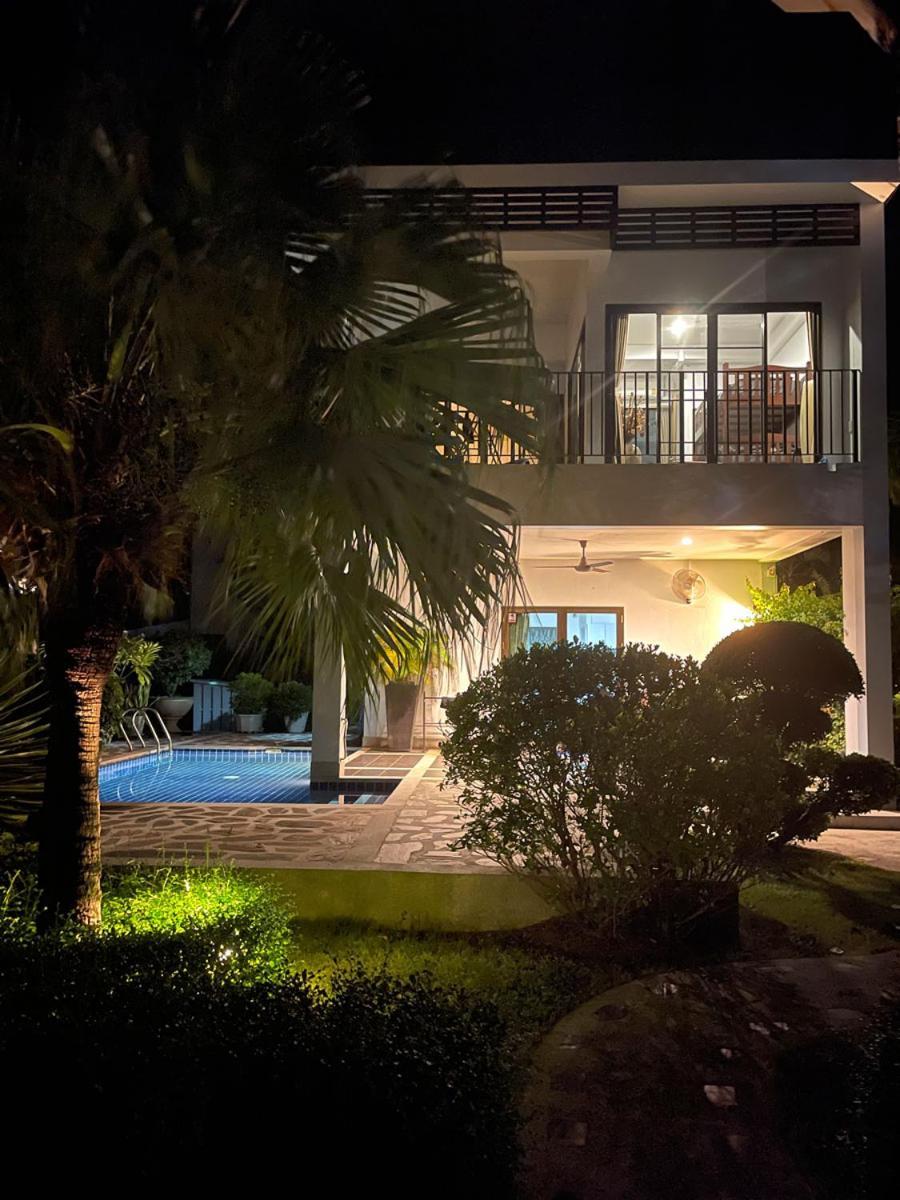 Seabreeze Villa Rayong Extérieur photo